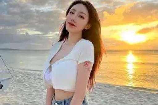 迪拜宠物遭遗弃潮网红却反击：“我只是去度假狗有保姆！”