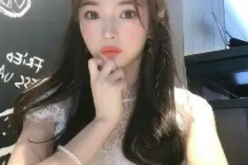 爆料贾浅浅论文博主“抒情的森林”回应：抄没抄作家本人最清楚；学术不端的事没人能捂着希望学校不护短别寒了读书人的心