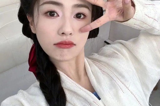 又一博主骂马筱梅！称她喊大S俩孩子为大的小的不见丝毫的尊重